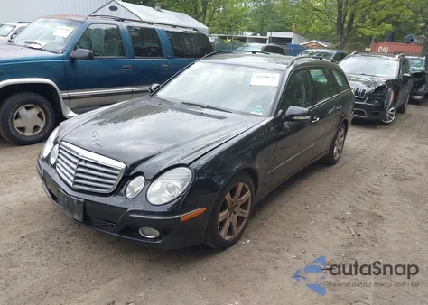 2008 Mercedes-Benz E 350 4Matic из США, поврежденный, VIN WDBUH87XX8B331162
